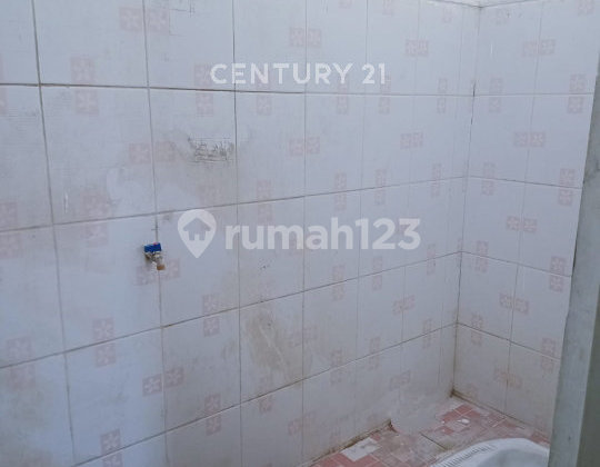 Strategic Two-Story Shop House Suitable for Business/Office in Tegal City