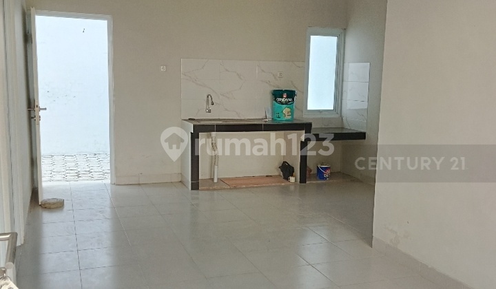 Rumah Baru dan Strategis di Tengah Kota Tegal Rumah Baru dan Strategis di Tengah Kota Tegal