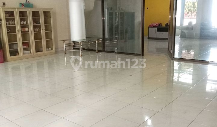 Rumah Mewah, Strategis, dan bisa untuk Usaha di Tengah Kota Tegal 2