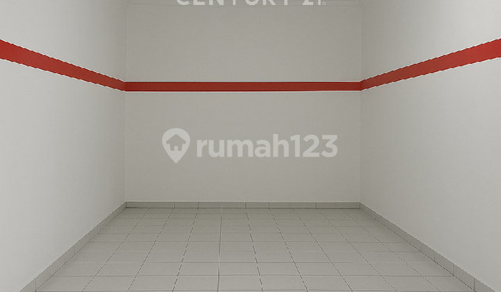 Commercial and Strategic Shop House in Tegal City