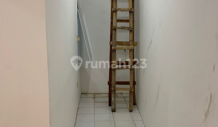 Minimalist House in Sariwangi Complex, Ready to Live In, Easy Road Access 2