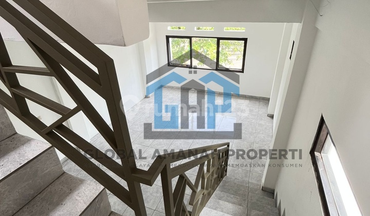 Cihanjuang Raya Business Premises Central Culinary Location Strategic 2