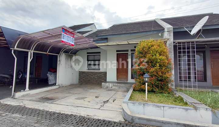 Rumah Cluster Cihanjuang Lingkungan Aman Nyaman Siap Huni