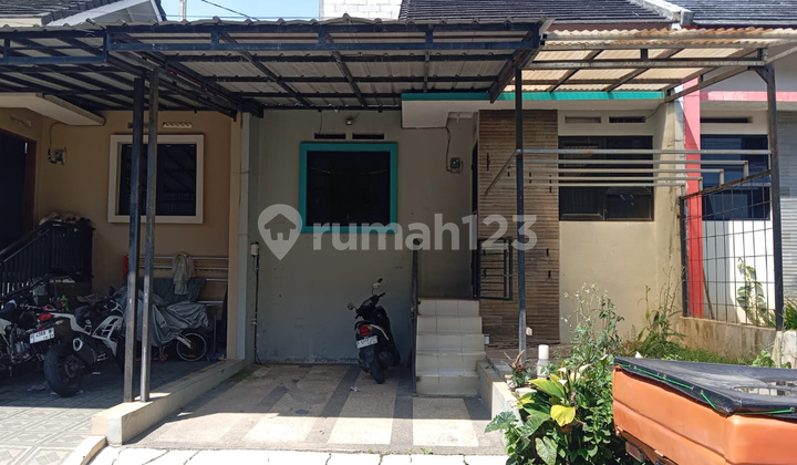 Rumah Minimalis Komp Sariwangi Lokasi Strategis Akses Jalan Mudah Rumah Minimalis Komp Sariwangi Lokasi Strategis Akses Jalan Mudah