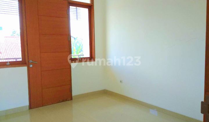 New House in Sariwangi Selatan Complex, Strategic Location with Easy Access 2