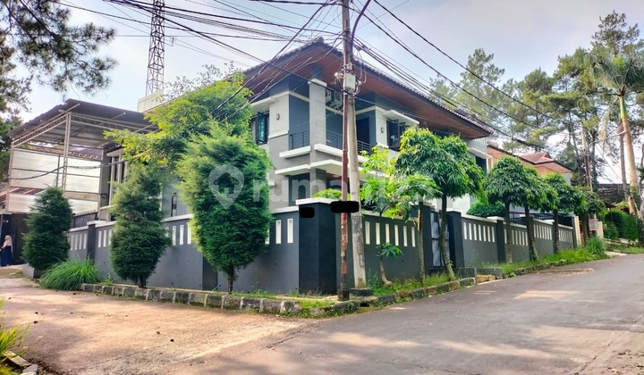 Rumah Mewah Gegerkalong Hook Lokasi Strategis Akses Jalan Mudah Rumah Mewah Gegerkalong Hook Lokasi Strategis Akses Jalan Mudah