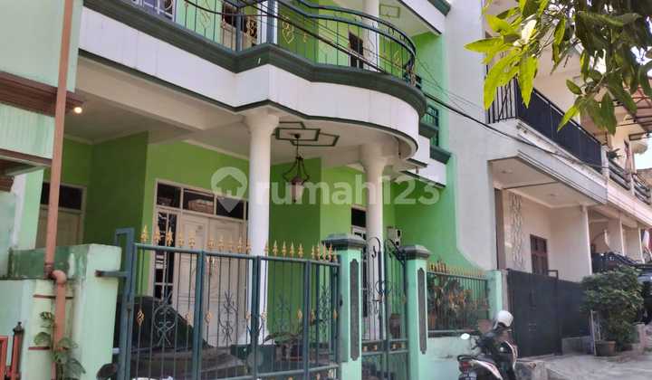 Permata Cimahi House 2 Floors 3 Minutes to Borma Permata Certificate