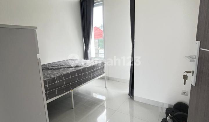 New House With Modern Concept! di Cihanjuang Lokasi Strategis