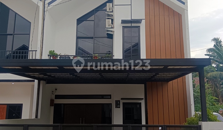 Rumah Syantik di Pusat Kota Akses Mudah Kemana-Mana Sudah SHM 2