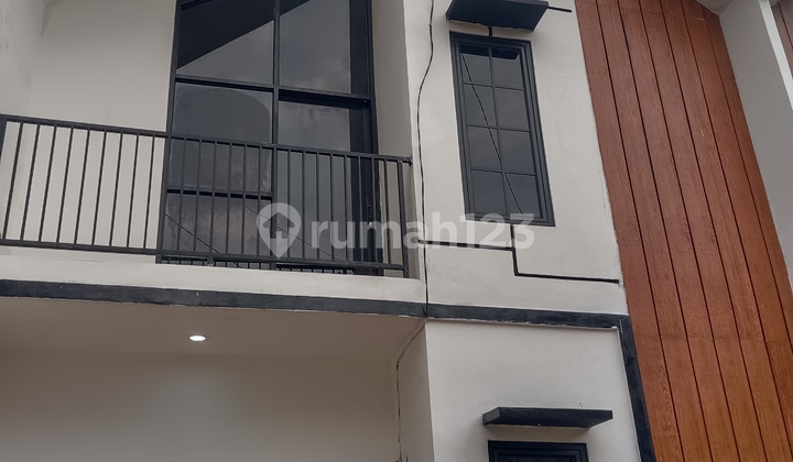 Rumah Nyaman Cocok untuk Keluargamu Sudah SHM Akses Mobil