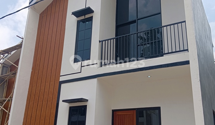 Cuman 5 Menit ke Pusat Perbelanjaan dan Dekat Pintu Srikut Sentul Cuman 5 Menit ke Pusat Perbelanjaan dan Dekat Pintu Srikut Sentul