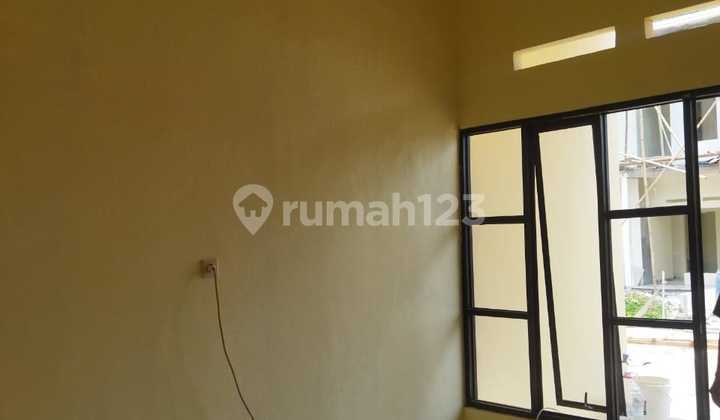 Rumah Siap Huni Akses 2 Mobil Dekat Stadion Pakansari Sudah SHM 2