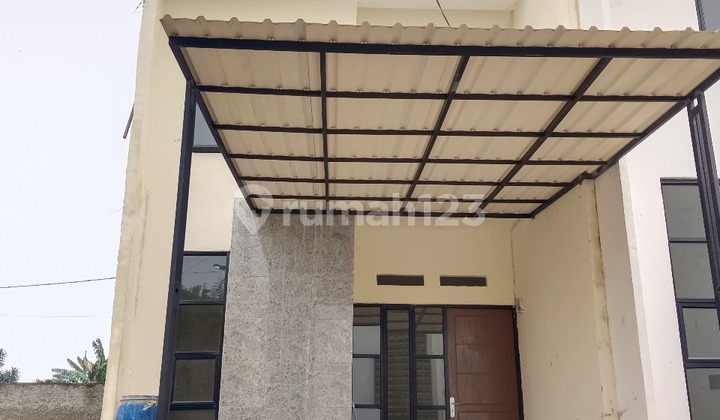 Rumah Free Design Layoutnya ke Pusat Perbelajaan dan Pintu Tol