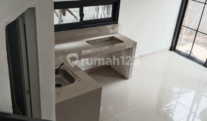 Beautiful House Near Government Center with Easy Access Within Reach 2