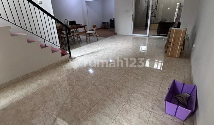 Rent House Raffless Hills Cibubur 2