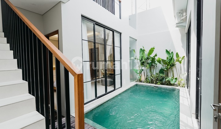 Tinggal 1 Unit! Villa Mewah Freehold di Jantung Canggu, Ready To Move In 2