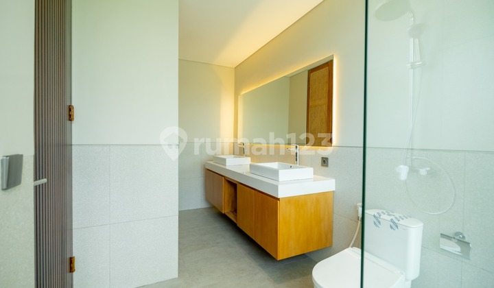 Luxury Villa 1 Bedroom Freehold 500M From Seseh Beach - Private Pool, Suitable for Investment 2