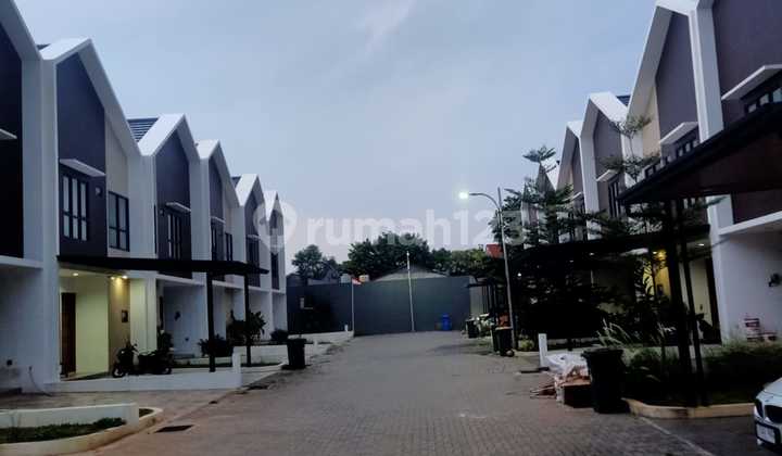 Rumah Baru Jatiwaringin 2