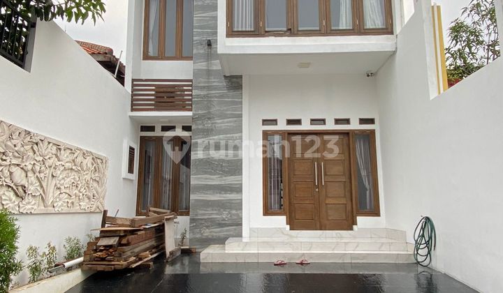 Rumah Jatiwaringin Strategis 2