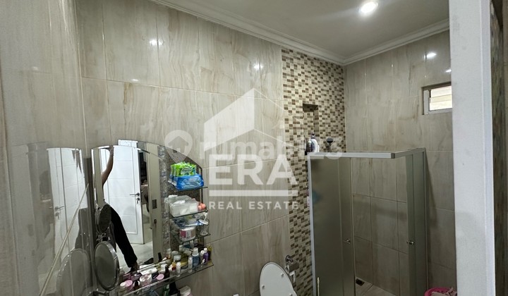 Rumah Siap Huni di Pejaten Barat - Bebas Banjir & Lokasi Premium Jl. Pekayon