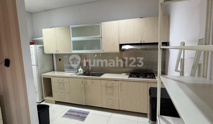 For Rent: PIK Pantai Indah Kapuk House Full Furnished 3 Floors 5+1 Bedrooms 4+1 Bathrooms 2