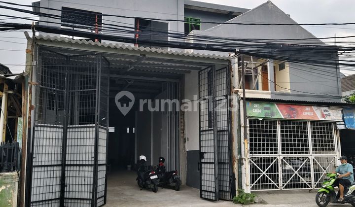 Disewakan Gudang Premium 2 Lantai di Bintara , Lokasi Strategis.