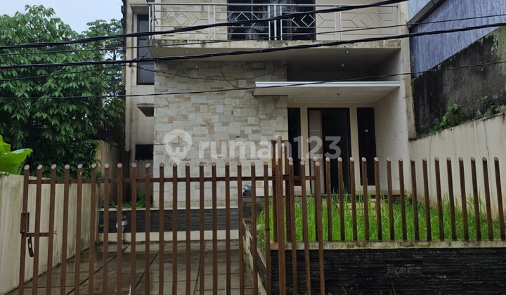 Rumah 2 Lantai Dijual di Pamoyanan Hijau Rumah 2 Lantai Dijual di Pamoyanan Hijau