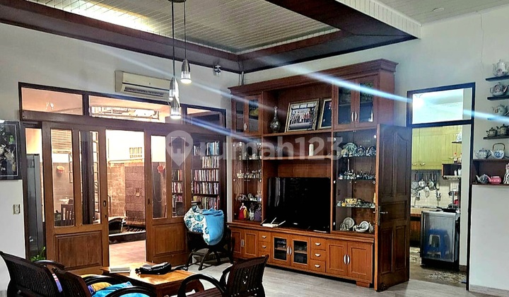Dijual Lengkap Furniture Rumah Hook Asri Pemandangan Gunung Salak di Yasmin Raya Lengkap dengan Furniture di Yasmin Raya Bogor