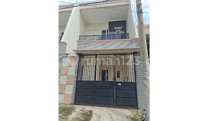 For Sale New Modern Sutorejo House Strategically Located in East Surabaya For Sale New Modern Sutorejo House Strategically Located in East Surabaya