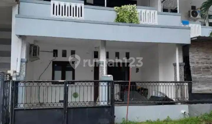 Disewakan Rumah 3 Lantai Bukit Palma Semi Furnished Surabaya Barat Citraland