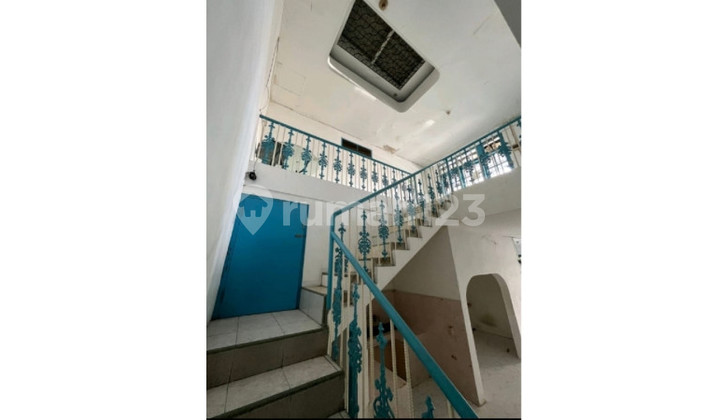 For Rent House in Sutorejo, East Surabaya, Near Unair and Mulyosari 2
