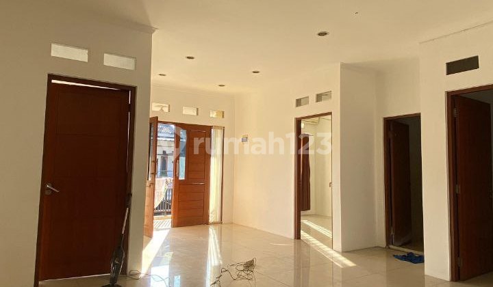 Disewakan Qumah Bagus 2 Lantai di Pondok Hijau Pengasinan Rawalumbu Bekasi 2