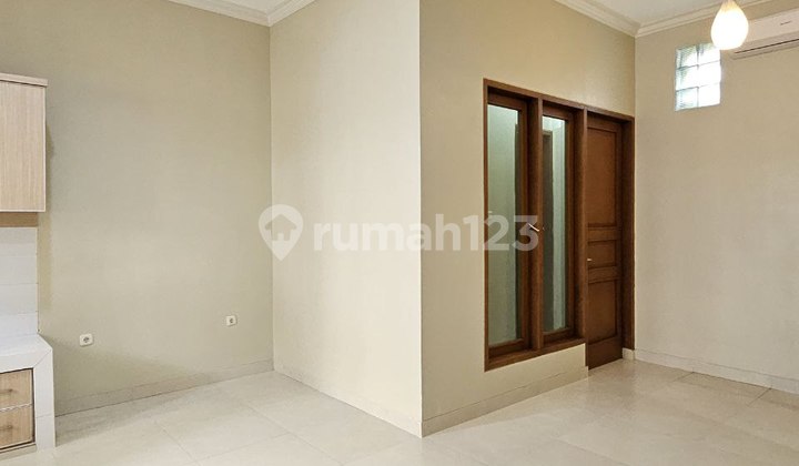 For Rent Nice House in Cipinang Muara, East Jakarta 2