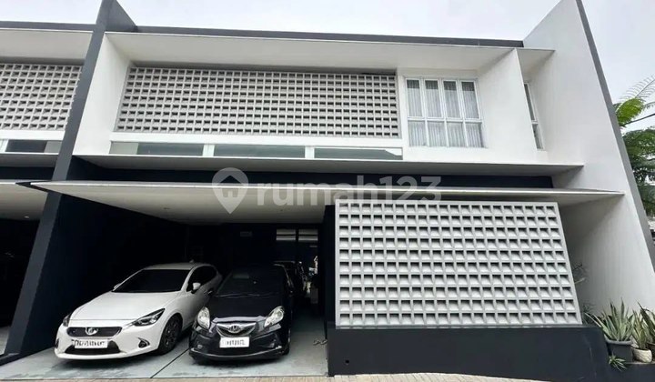 Dijual Rumah 2 Lantai di Caman Jaka Sampurna Kota Bekasi