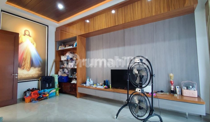 Rumah Sunter Dijual Hadap Utara di Cluster yang Strategis Siap Pakai 2