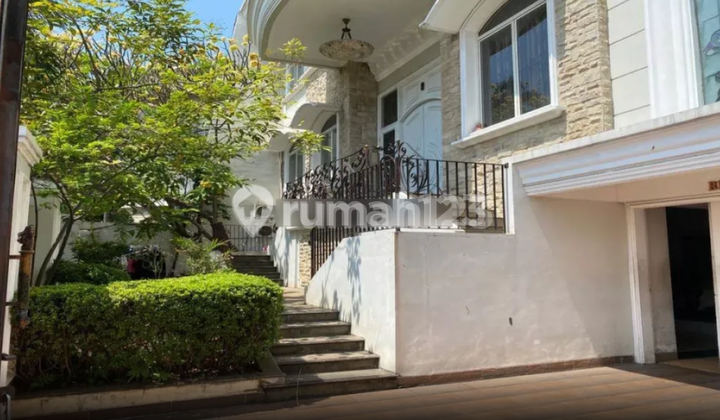 Luxury House in Kelapa Gading