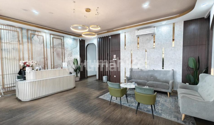 Ruko Kelapa Gading Nias Moi Park View Boulevard Eks Klinik Kecantikan