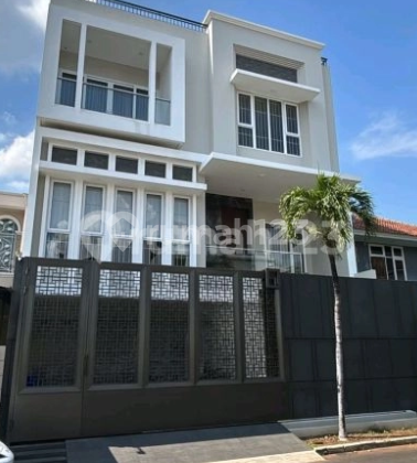 New House in Gading Kirana 3.5 LT