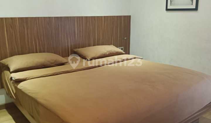 40-Room 3-Story Church Quiet and Comfortable Strategic Location Close to Business and Office Centers Lippo Karawaci Suitable for Investment 2