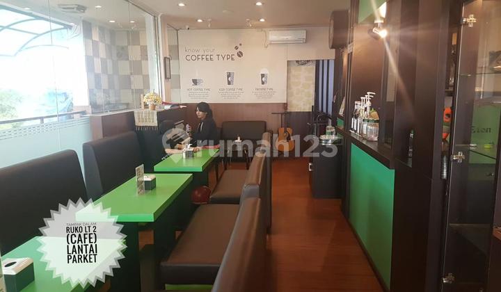 Ruko Empat Lantai Full Furnished di Koridor Utama Jenderal Sudirman