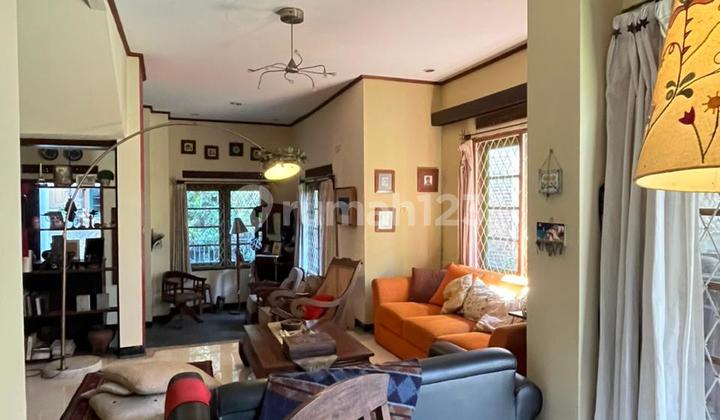 Well-Maintained 2-Story Beautiful House in Cisitu Near Kampung Padi 2