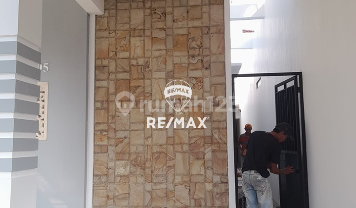 Dijual Rumah di Mediterania Citra Raya 2