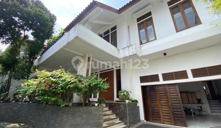 Commercial House At Cipete Area