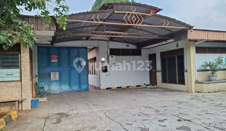 Ruang Usaha Bangunan Ex Percetakan Dekat Jalan Toll Kalimalang Ruang Usaha Bangunan Ex Percetakan Dekat Jalan Toll Kalimalang