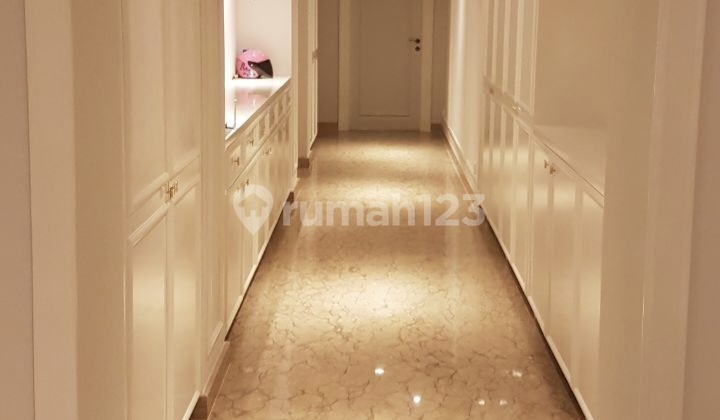 Apartemen Royal Springhill Lantai Penthouse di Kemayoran Jakarta Pusat 2