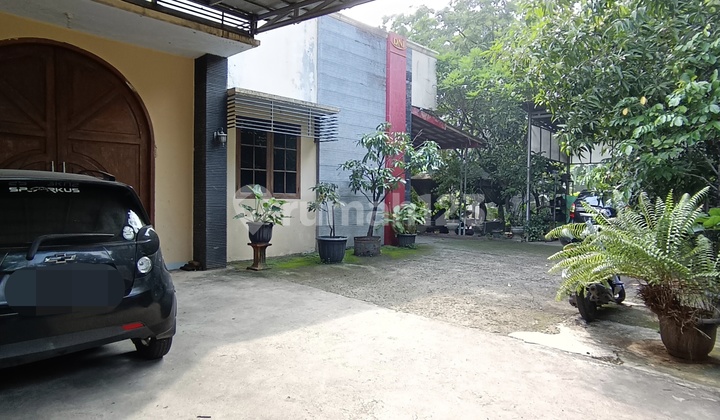 Warehouse and Strategic Land in Penggilingan, Cakung, East Jakarta