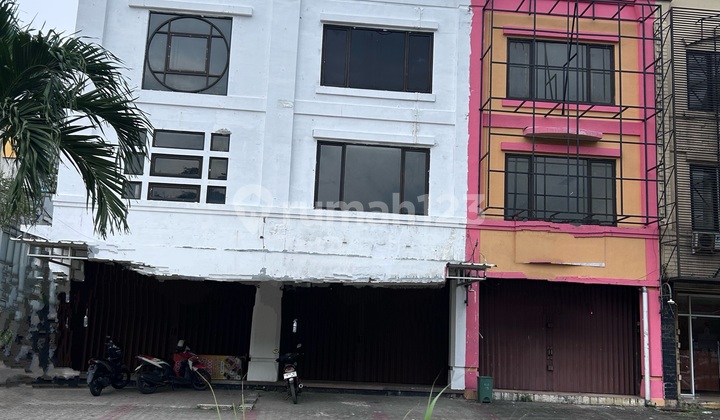 Attached Shophouse Huk Raya Serpong 1