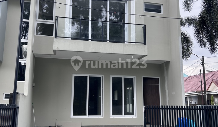Rumah Baru Huk Villa Melati Mas