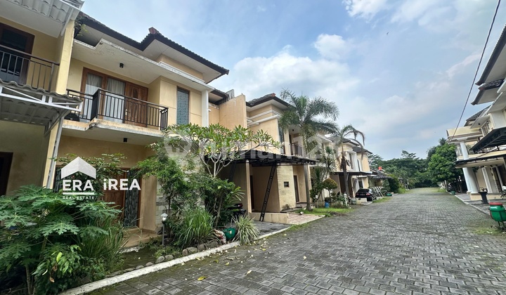 Disewakan Rumah Mewah 2 Lantai Solo Colomadu Dekat Rs Jih