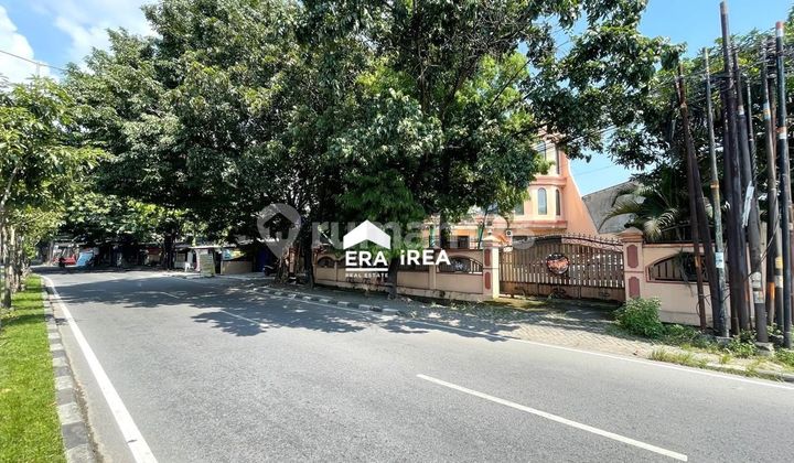 For Sale: Commercial Space in Pedurungan, Semarang, near Gayamsari Toll Road. For Sale: Commercial Space in Pedurungan, Semarang, near Gayamsari Toll Road.